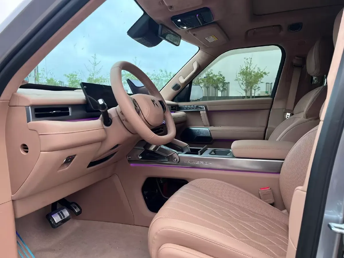 2025 M Hero WarriorM817 1.5T 197HP L4 PHEV,autocango,china used car exporter,china ev exporter,chinese used car exporter,chinese used ev exporter