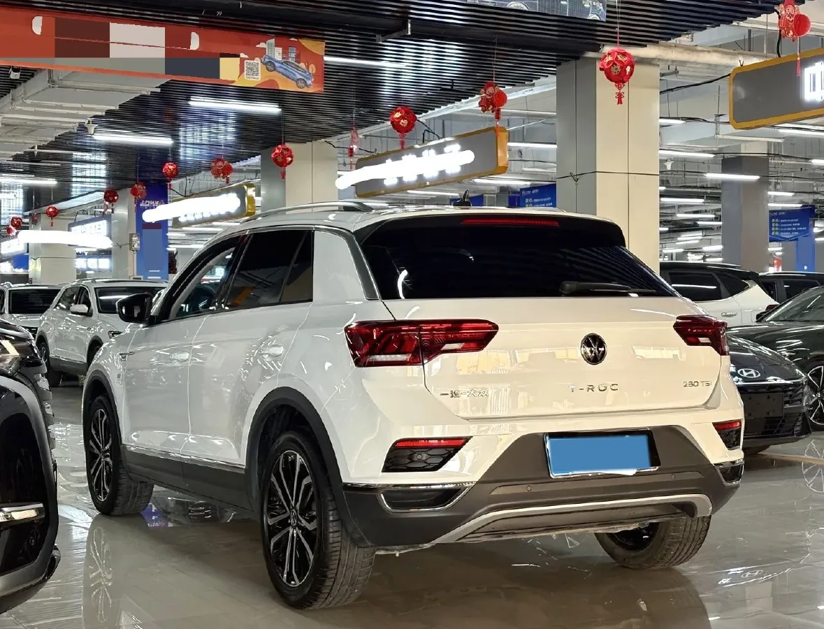 2022 Volkswagen T-Roc 1.4T 150HP L4 7DCT,autocango,china used car exporter,china ev exporter,chinese used car exporter,chinese used ev exporter