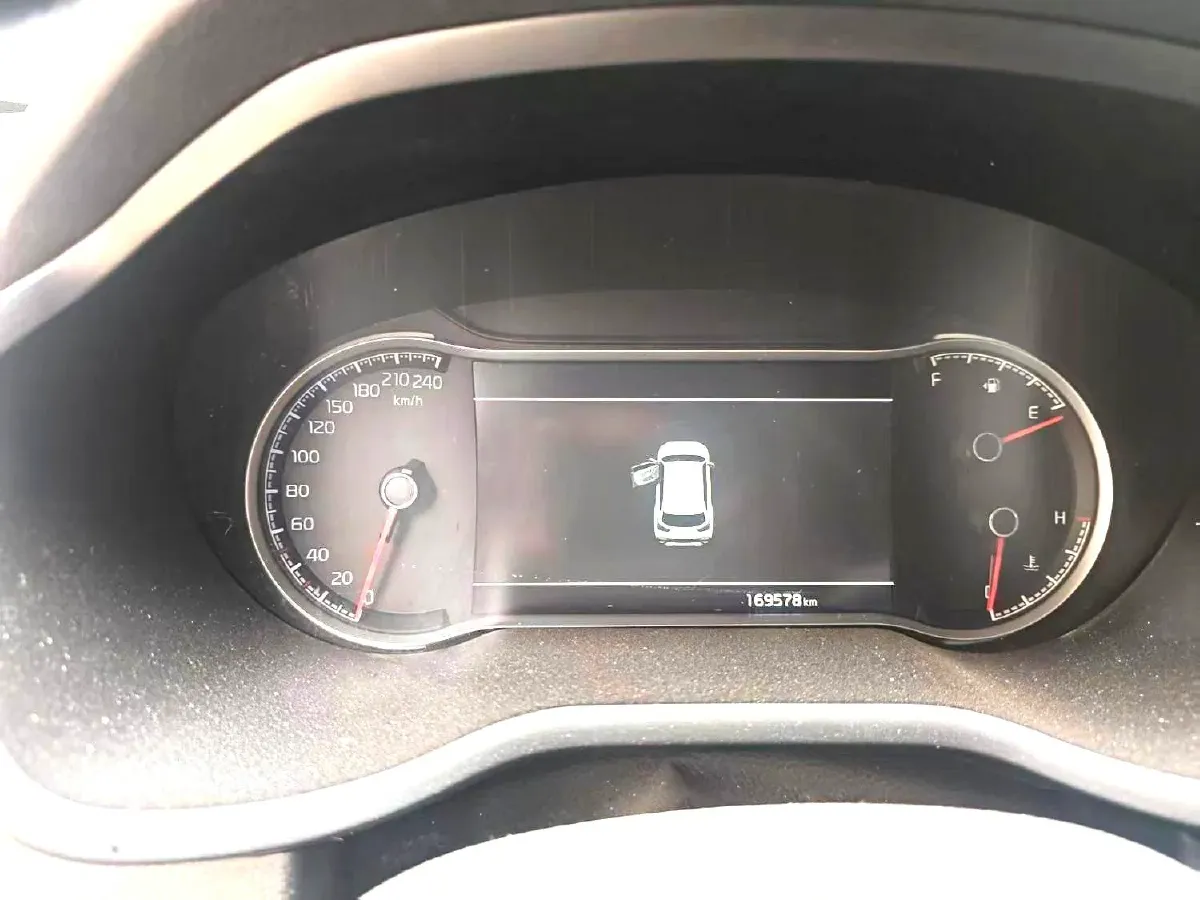 2018 Kia Sportage R 2.0L 160HP L4 6AT,autocango,china used car exporter,china ev exporter,chinese used car exporter,chinese used ev exporter
