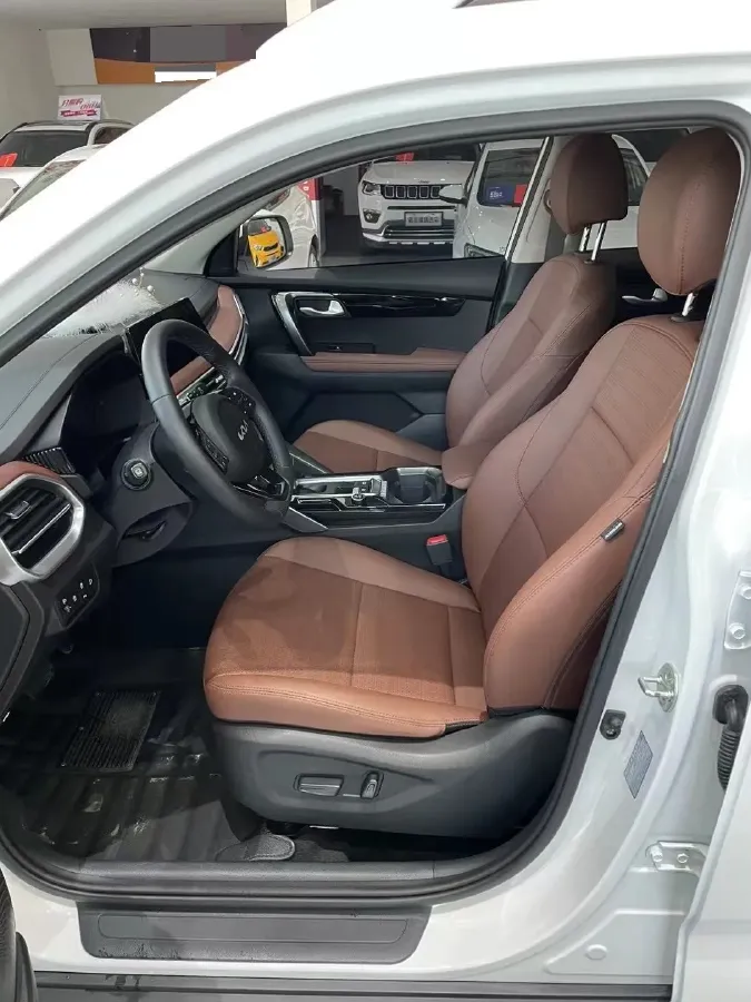2021 Kia Sportage R 2.0L 161HP L4 6AT,autocango,china used car exporter,china ev exporter,chinese used car exporter,chinese used ev exporter