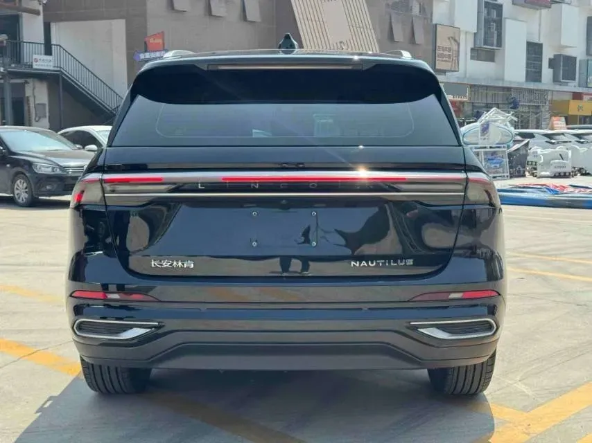 2023 Lincoln Nautilus 2.0T 261HP L4 8AT,autocango,china used car exporter,china ev exporter,chinese used car exporter,chinese used ev exporter