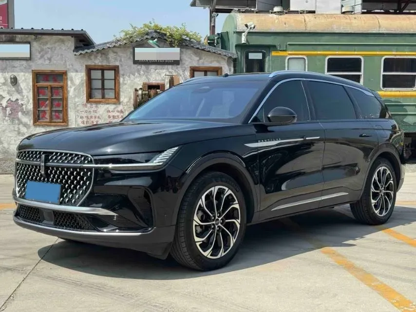 2023 Lincoln Nautilus 2.0T 261HP L4 8AT,autocango,china used car exporter,china ev exporter,chinese used car exporter,chinese used ev exporter