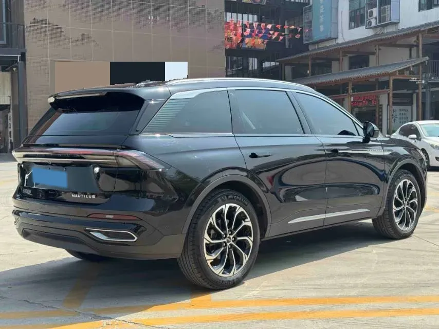 2023 Lincoln Nautilus 2.0T 261HP L4 8AT,autocango,china used car exporter,china ev exporter,chinese used car exporter,chinese used ev exporter