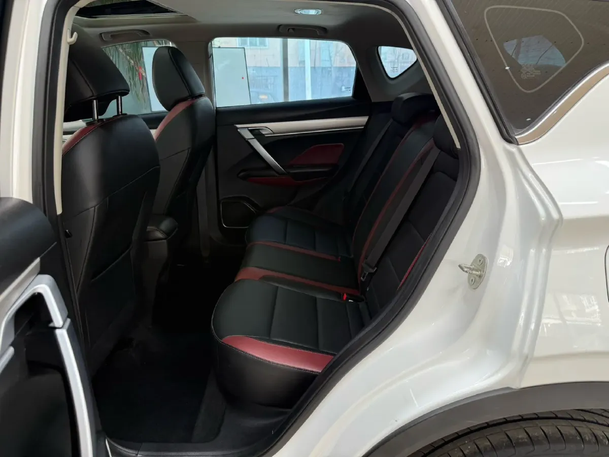 2021 Geely Coolray 1.4T 141HP L4 6DCT,autocango,china used car exporter,china ev exporter,chinese used car exporter,chinese used ev exporter