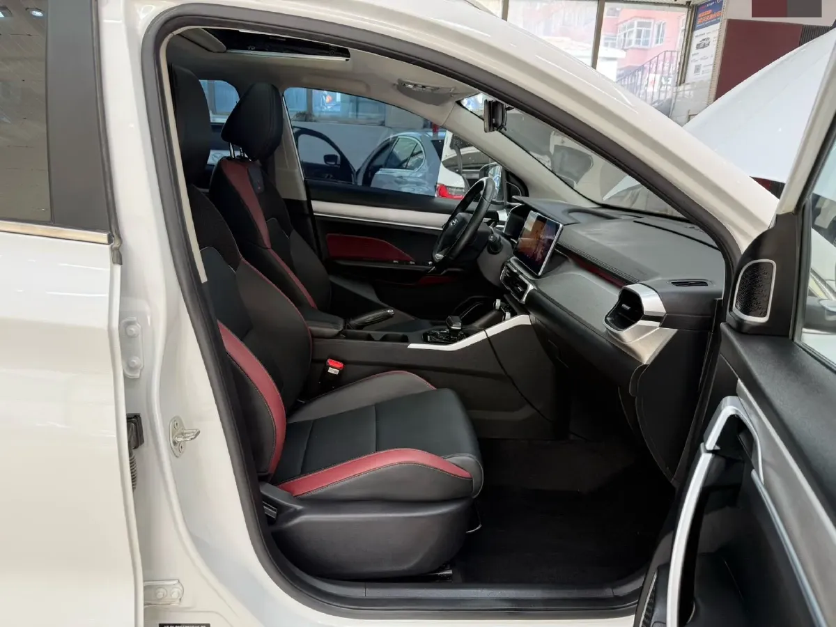 2021 Geely Coolray 1.4T 141HP L4 6DCT,autocango,china used car exporter,china ev exporter,chinese used car exporter,chinese used ev exporter