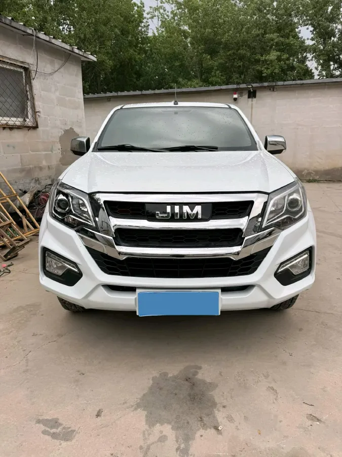 2019 Isuzu RE-MAX Jim 2.0T 204HP L4 5MT,autocango,china used car exporter,china ev exporter,chinese used car exporter,chinese used ev exporter