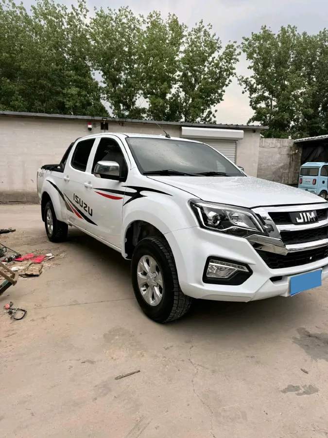 2019 Isuzu RE-MAX Jim 2.0T 204HP L4 5MT,autocango,china used car exporter,china ev exporter,chinese used car exporter,chinese used ev exporter