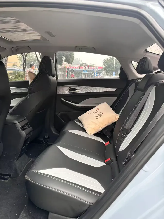 2024 Geely Binray 1.5T 181HP L4 7DCT,autocango,china used car exporter,china ev exporter,chinese used car exporter,chinese used ev exporter