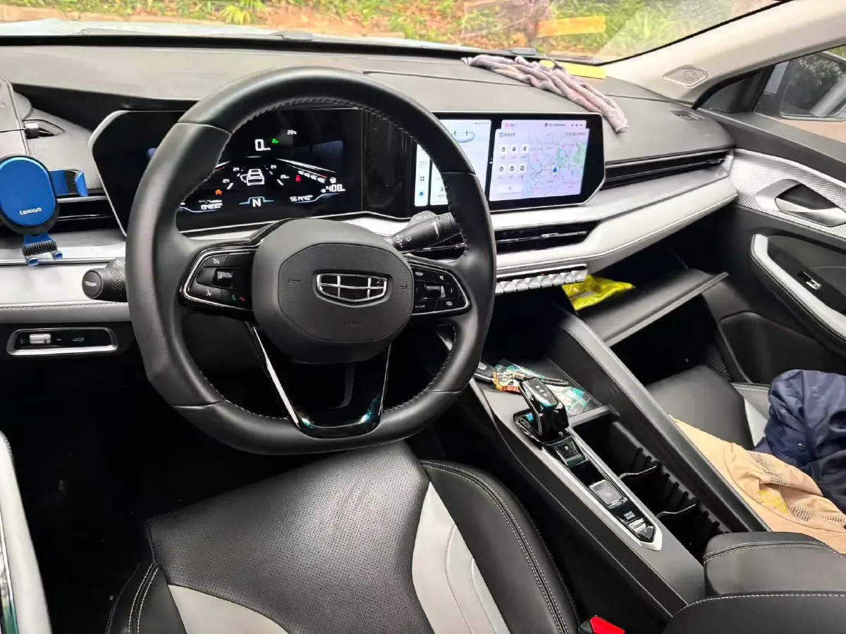 2024 Geely Binray 1.5T 181HP L4 7DCT,autocango,china used car exporter,china ev exporter,chinese used car exporter,chinese used ev exporter