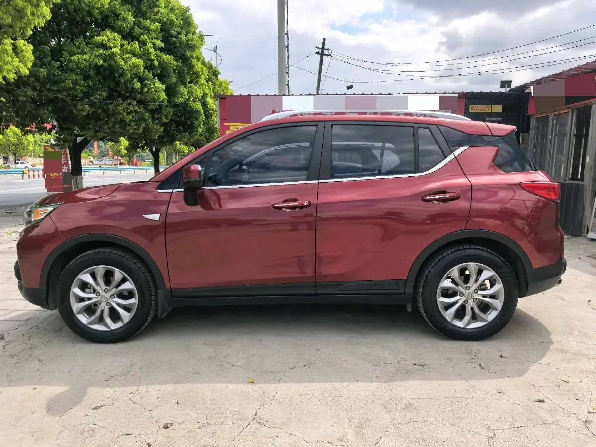 2019 BaoJun RM-5 1.5T 147HP L4 6MT,autocango,china used car exporter,china ev exporter,chinese used car exporter,chinese used ev exporter