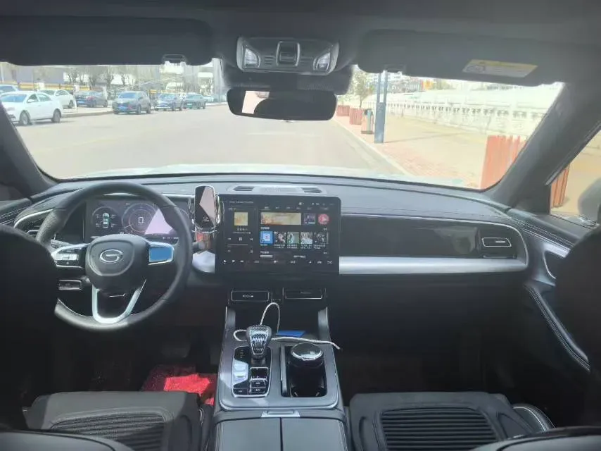 2025 GAC Trumpchi GS8 2.0T 252HP L4 8AT,autocango,china used car exporter,china ev exporter,chinese used car exporter,chinese used ev exporter