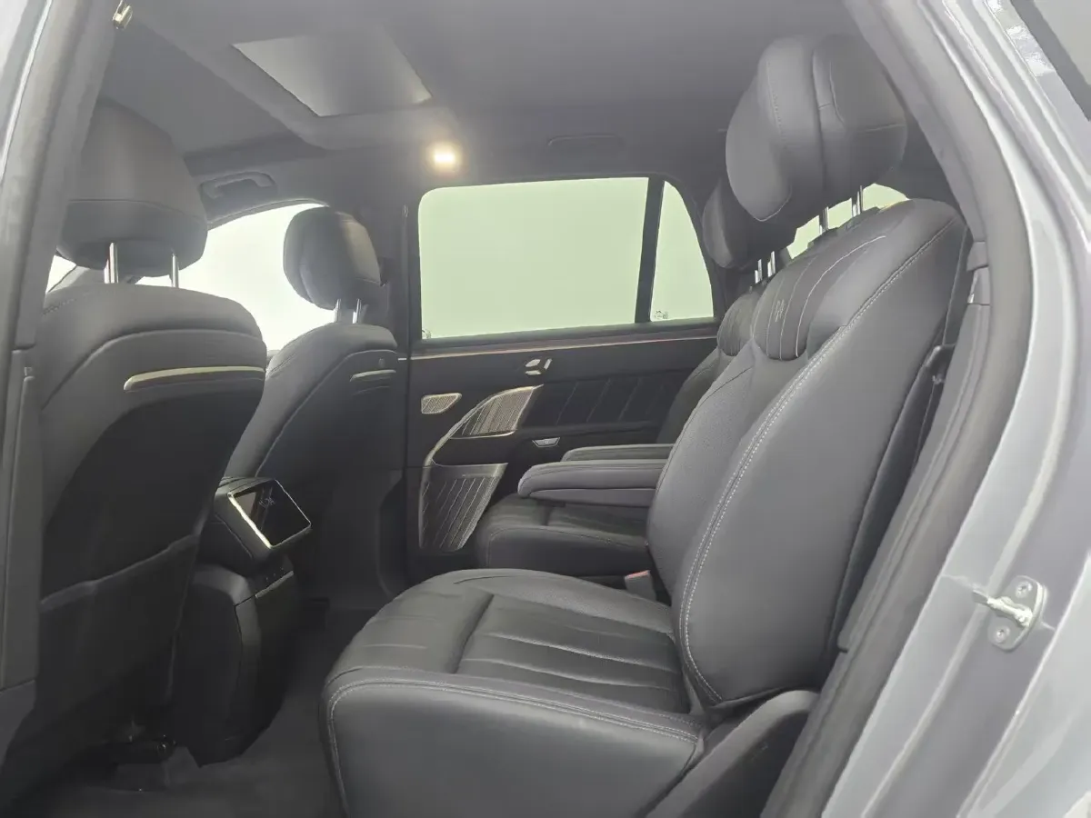 2025 ONVO L90 BEV,autocango,china used car exporter,china ev exporter,chinese used car exporter,chinese used ev exporter
