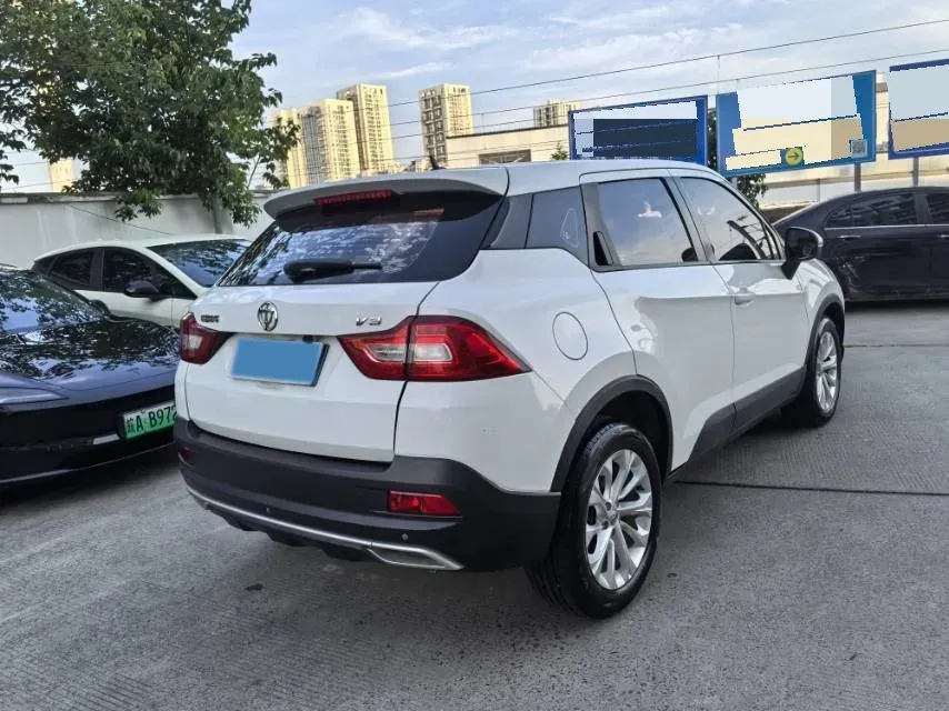 2017 Brilliance Auto V3 1.5L 112HP L4 5MT,autocango,china used car exporter,china ev exporter,chinese used car exporter,chinese used ev exporter