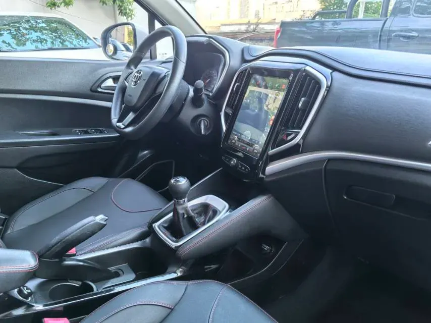 2017 Brilliance Auto V3 1.5L 112HP L4 5MT,autocango,china used car exporter,china ev exporter,chinese used car exporter,chinese used ev exporter