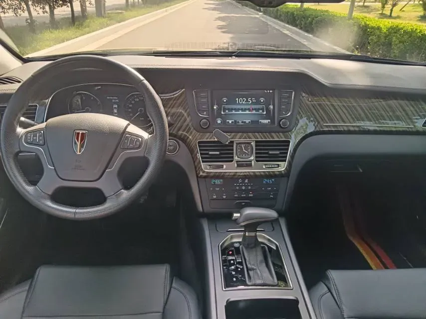 2021 HongQi H7 1.8T 188HP L4 6AT,autocango,china used car exporter,china ev exporter,chinese used car exporter,chinese used ev exporter