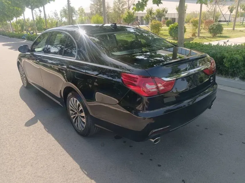 2021 HongQi H7 1.8T 188HP L4 6AT,autocango,china used car exporter,china ev exporter,chinese used car exporter,chinese used ev exporter