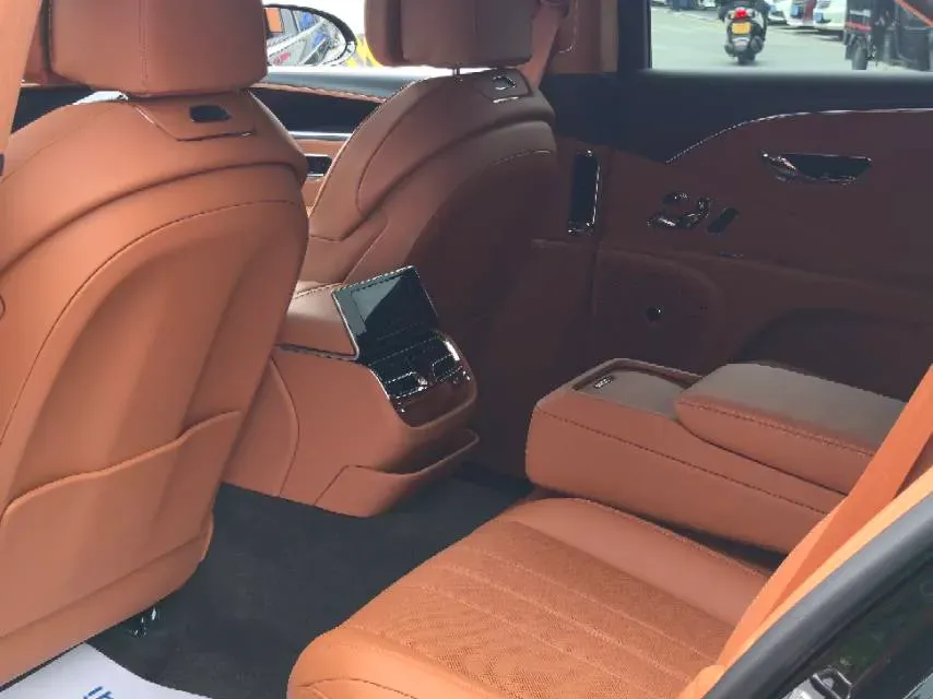 2024 Bentley Flying Spur 4.0T 549HP V8 8DCT,autocango,china used car exporter,china ev exporter,chinese used car exporter,chinese used ev exporter
