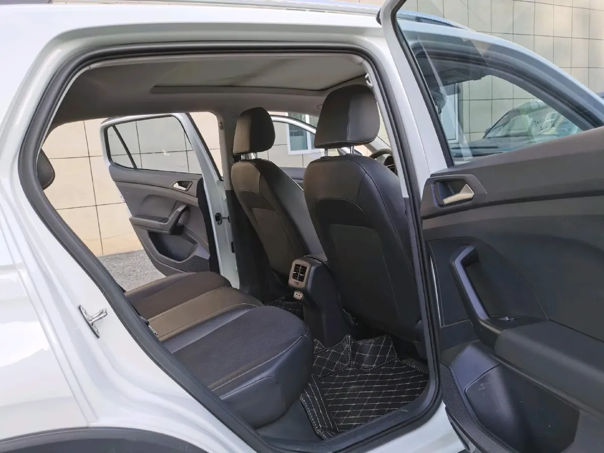 2023 Volkswagen Tacqua 1.2T 116HP L4 7DCT,autocango,china used car exporter,china ev exporter,chinese used car exporter,chinese used ev exporter