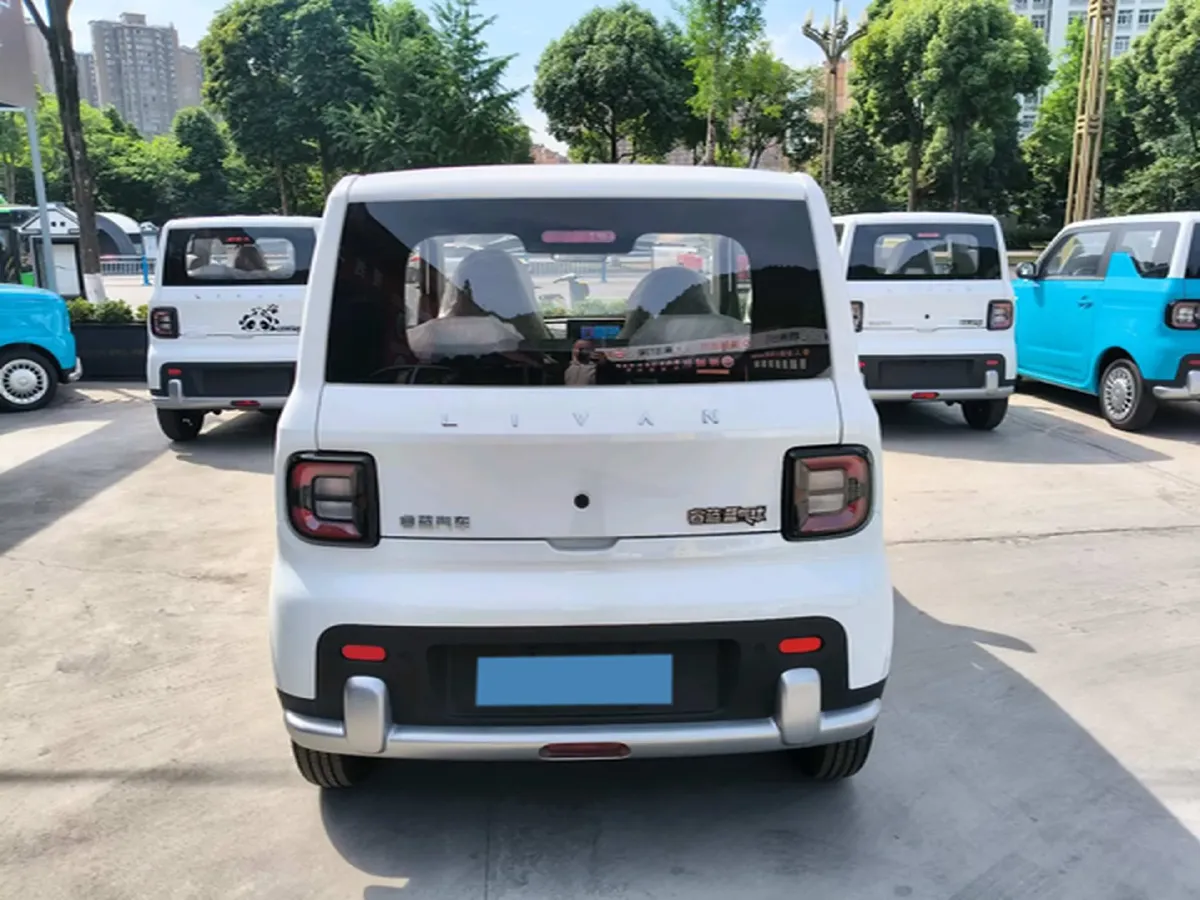2025 Geely Lanqiqiu BEV,autocango,china used car exporter,china ev exporter,chinese used car exporter,chinese used ev exporter