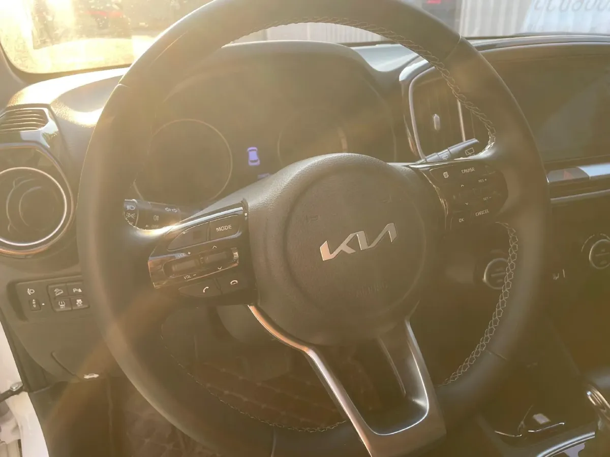 2021 Kia KX1 1.4L 100HP L4 CVT,autocango,china used car exporter,china ev exporter,chinese used car exporter,chinese used ev exporter