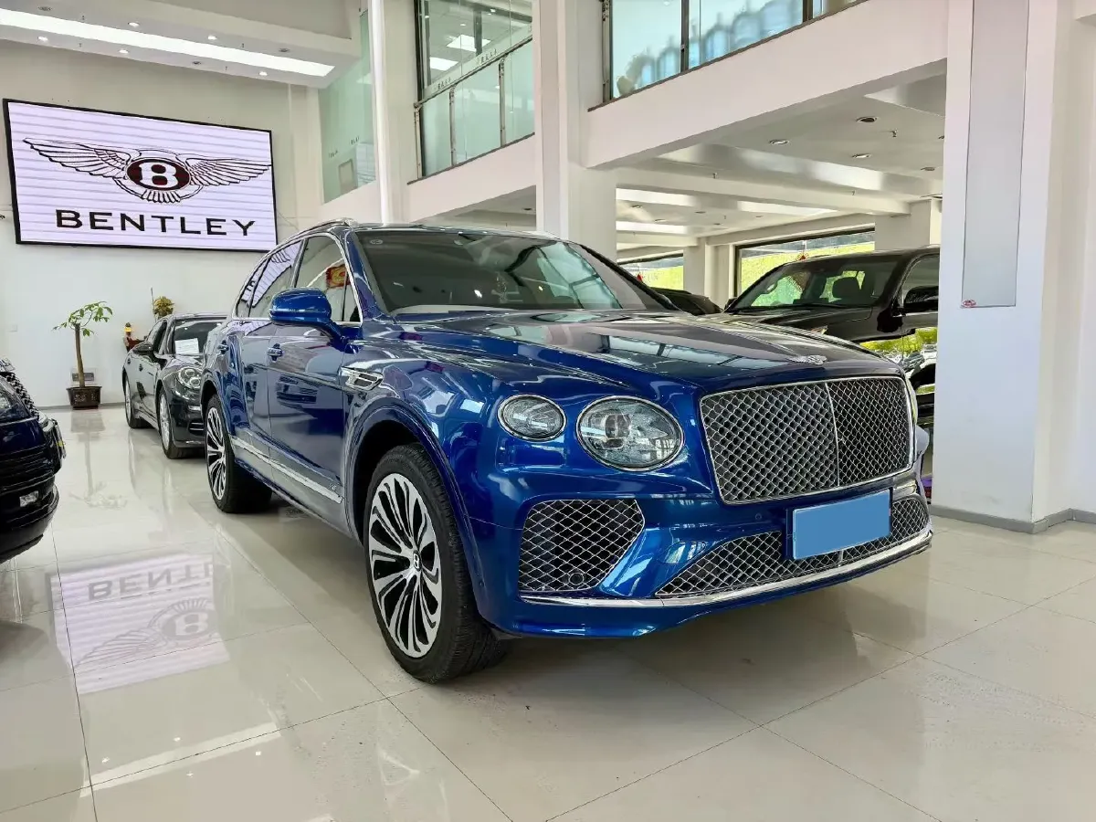 2022 Bentley Bentayga 4.0T 550HP V8 8AT,autocango,china used car exporter,china ev exporter,chinese used car exporter,chinese used ev exporter