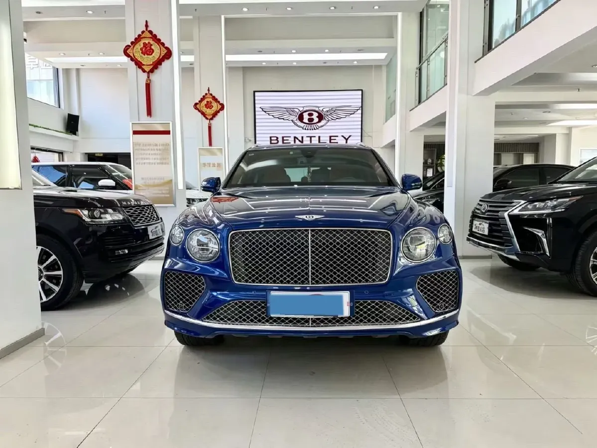2022 Bentley Bentayga 4.0T 550HP V8 8AT,autocango,china used car exporter,china ev exporter,chinese used car exporter,chinese used ev exporter