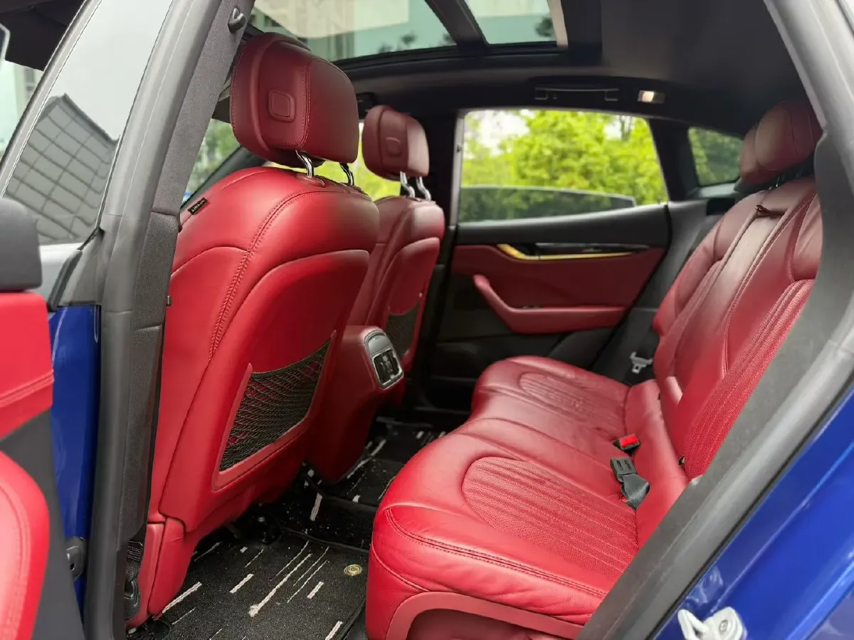 2018 Maserati Levante 3.0T 350HP V6 8AT,autocango,china used car exporter,china ev exporter,chinese used car exporter,chinese used ev exporter