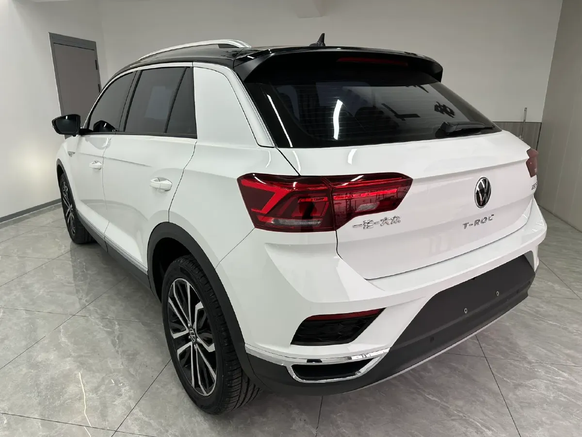 2022 Volkswagen T-Roc 1.4T 150HP L4 7DCT,autocango,china used car exporter,china ev exporter,chinese used car exporter,chinese used ev exporter
