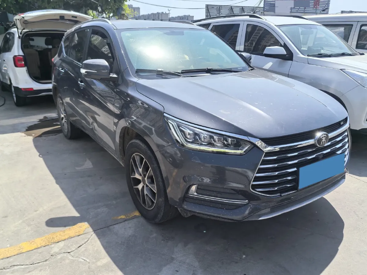 2019 BYD Song 1.5T 154HP L4 6MT,autocango,china used car exporter,china ev exporter,chinese used car exporter,chinese used ev exporter