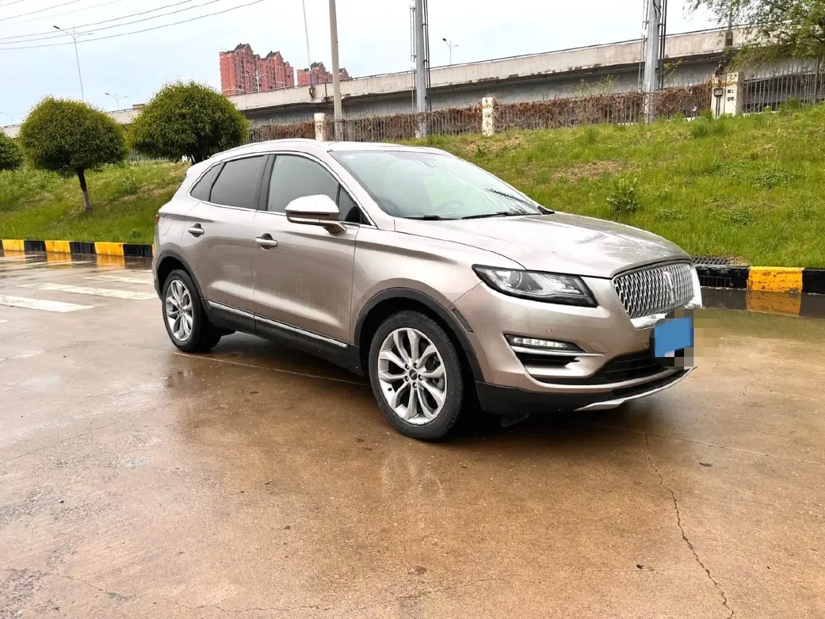 2019 Lincoln MKC 2.0T 203HP L4 6AT,autocango,china used car exporter,china ev exporter,chinese used car exporter,chinese used ev exporter