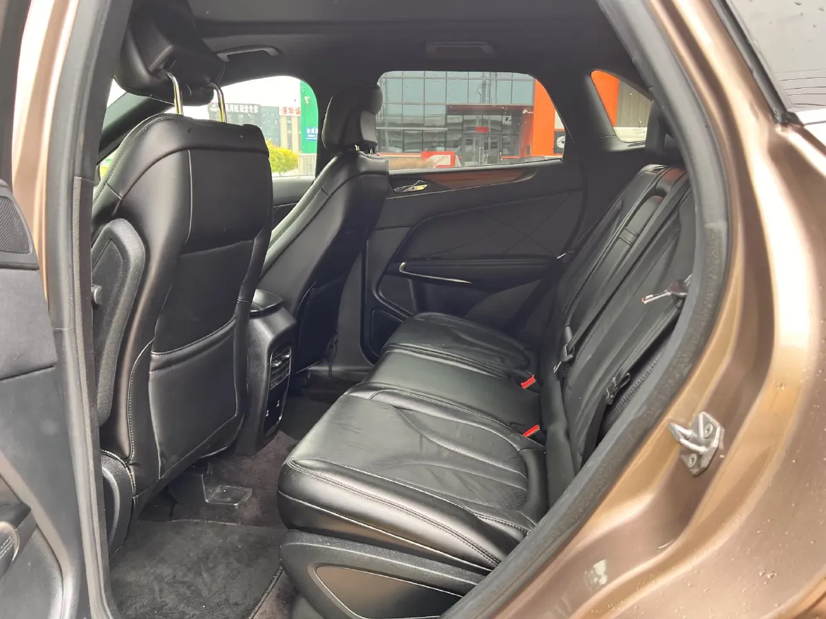2019 Lincoln MKC 2.0T 203HP L4 6AT,autocango,china used car exporter,china ev exporter,chinese used car exporter,chinese used ev exporter