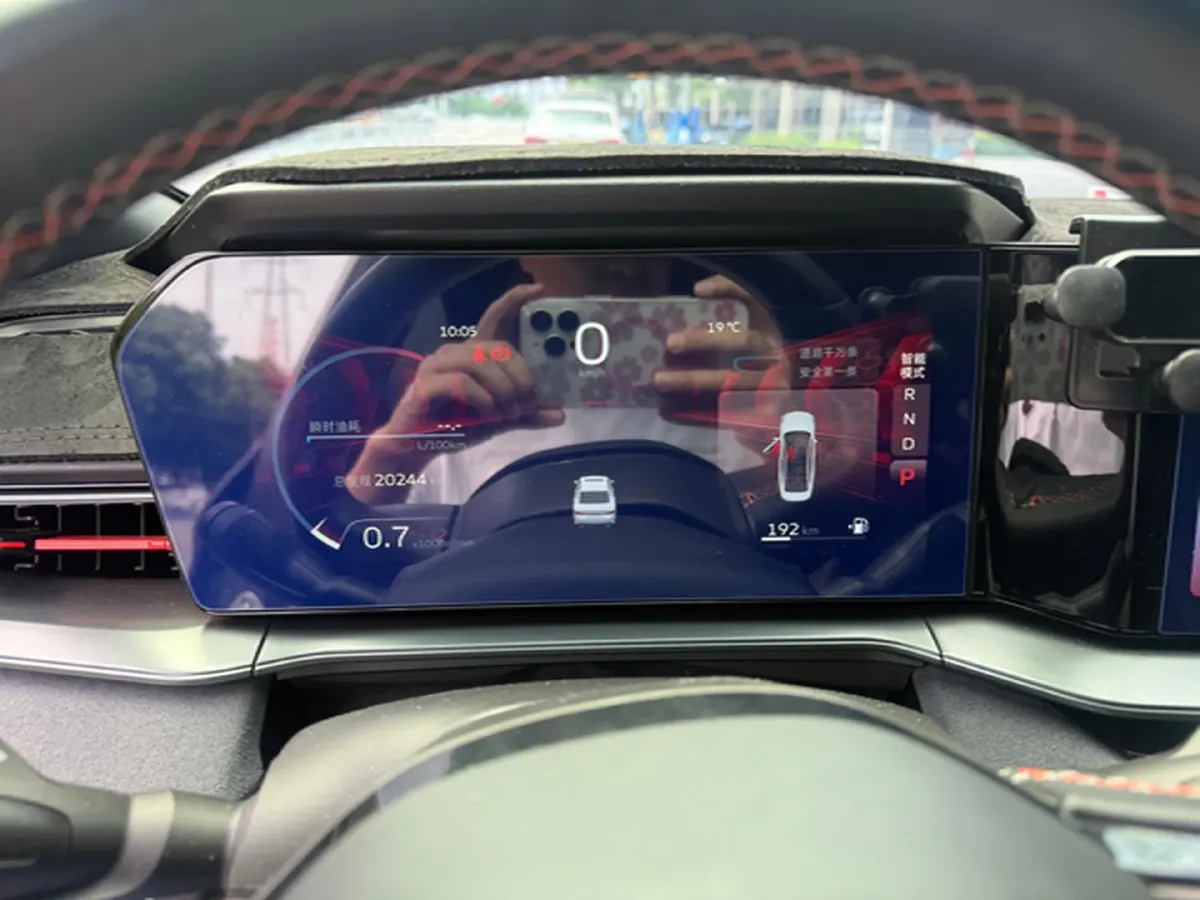 2022 Geely Binray 1.5T 181HP L4 7DCT,autocango,china used car exporter,china ev exporter,chinese used car exporter,chinese used ev exporter