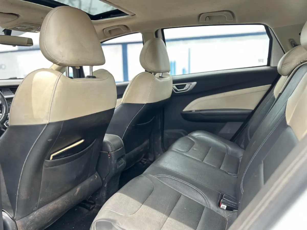 2020 Livan Maple 30X BEV 37KWH,autocango,china used car exporter,china ev exporter,chinese used car exporter,chinese used ev exporter