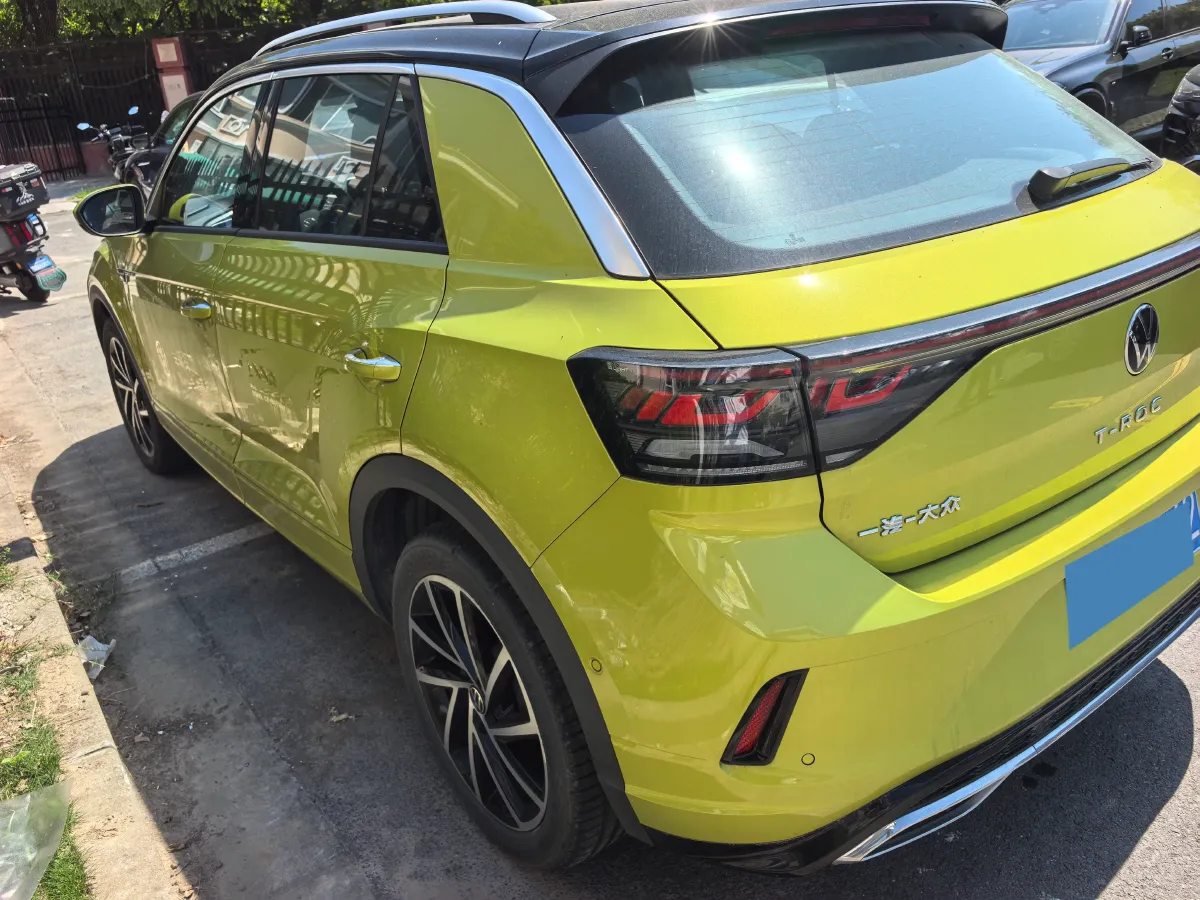 2023 Volkswagen T-Roc 1.5T 160HP L4 7DCT,autocango,china used car exporter,china ev exporter,chinese used car exporter,chinese used ev exporter