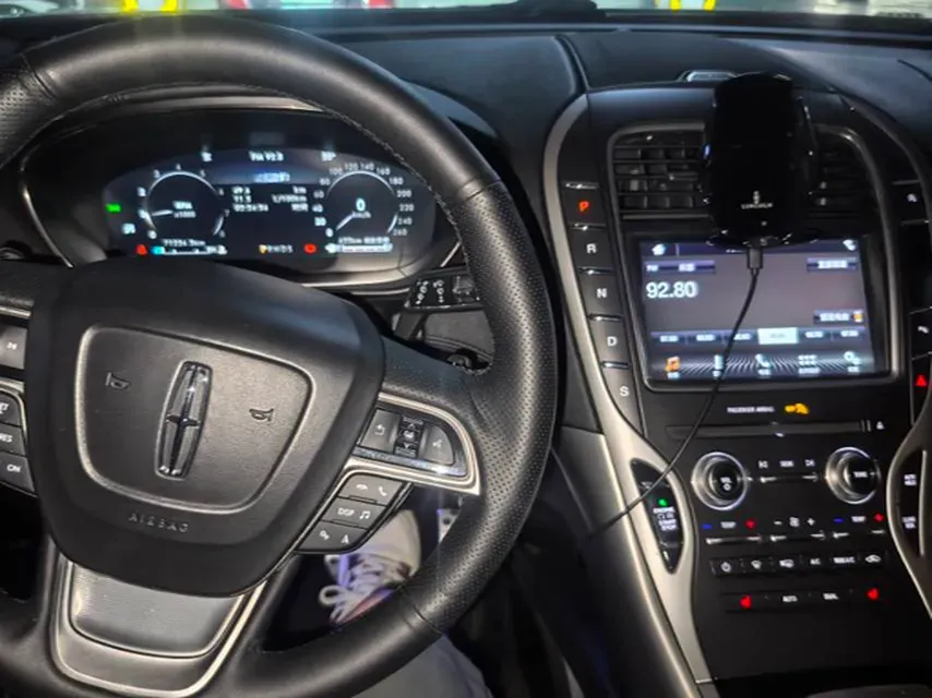 2019 Lincoln Nautilus 2.0T 224HP L4 8AT,autocango,china used car exporter,china ev exporter,chinese used car exporter,chinese used ev exporter