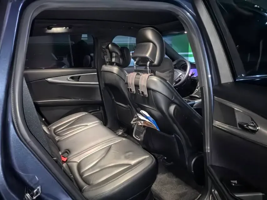 2019 Lincoln Nautilus 2.0T 224HP L4 8AT,autocango,china used car exporter,china ev exporter,chinese used car exporter,chinese used ev exporter