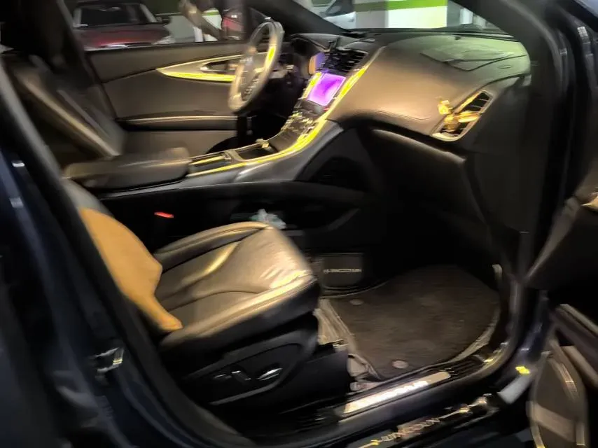 2019 Lincoln Nautilus 2.0T 224HP L4 8AT,autocango,china used car exporter,china ev exporter,chinese used car exporter,chinese used ev exporter