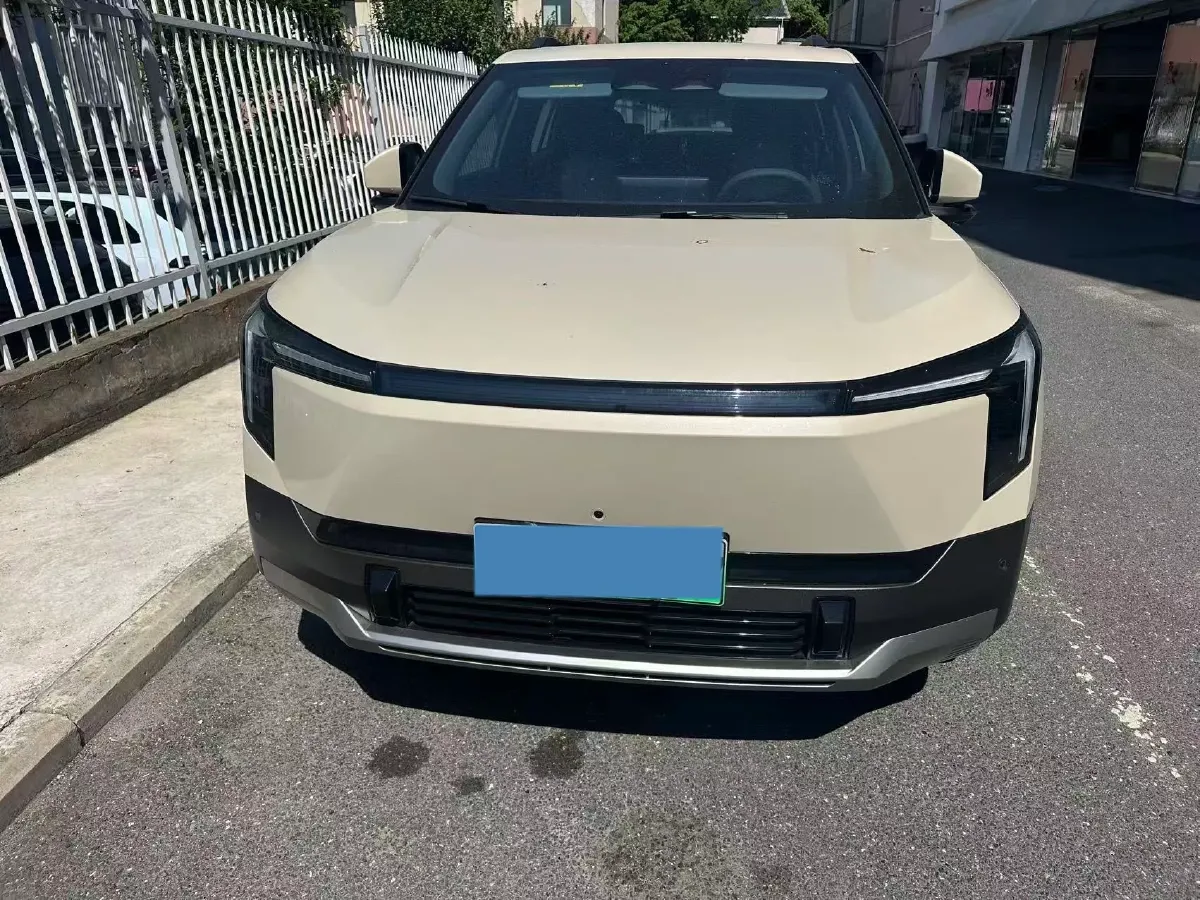 2025 DongFeng Nammi 06 BEV,autocango,china used car exporter,china ev exporter,chinese used car exporter,chinese used ev exporter