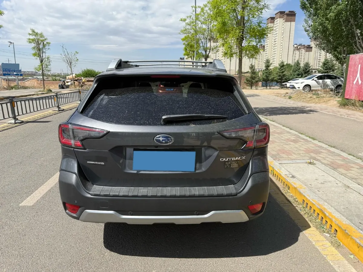 2022 Subaru Outback 2.5L 169HP H4 CVT,autocango,china used car exporter,china ev exporter,chinese used car exporter,chinese used ev exporter