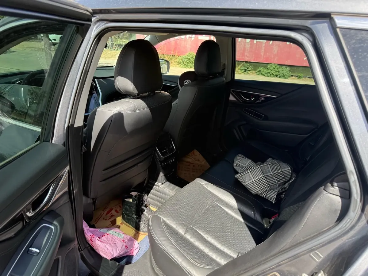 2022 Subaru Outback 2.5L 169HP H4 CVT,autocango,china used car exporter,china ev exporter,chinese used car exporter,chinese used ev exporter
