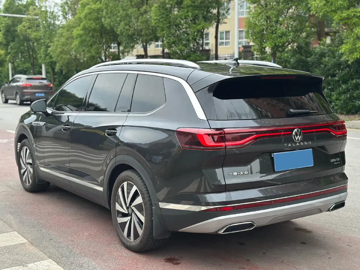 2022 Volkswagen Talagon 2.0T 220HP L4 7DCT,autocango,china used car exporter,china ev exporter,chinese used car exporter,chinese used ev exporter