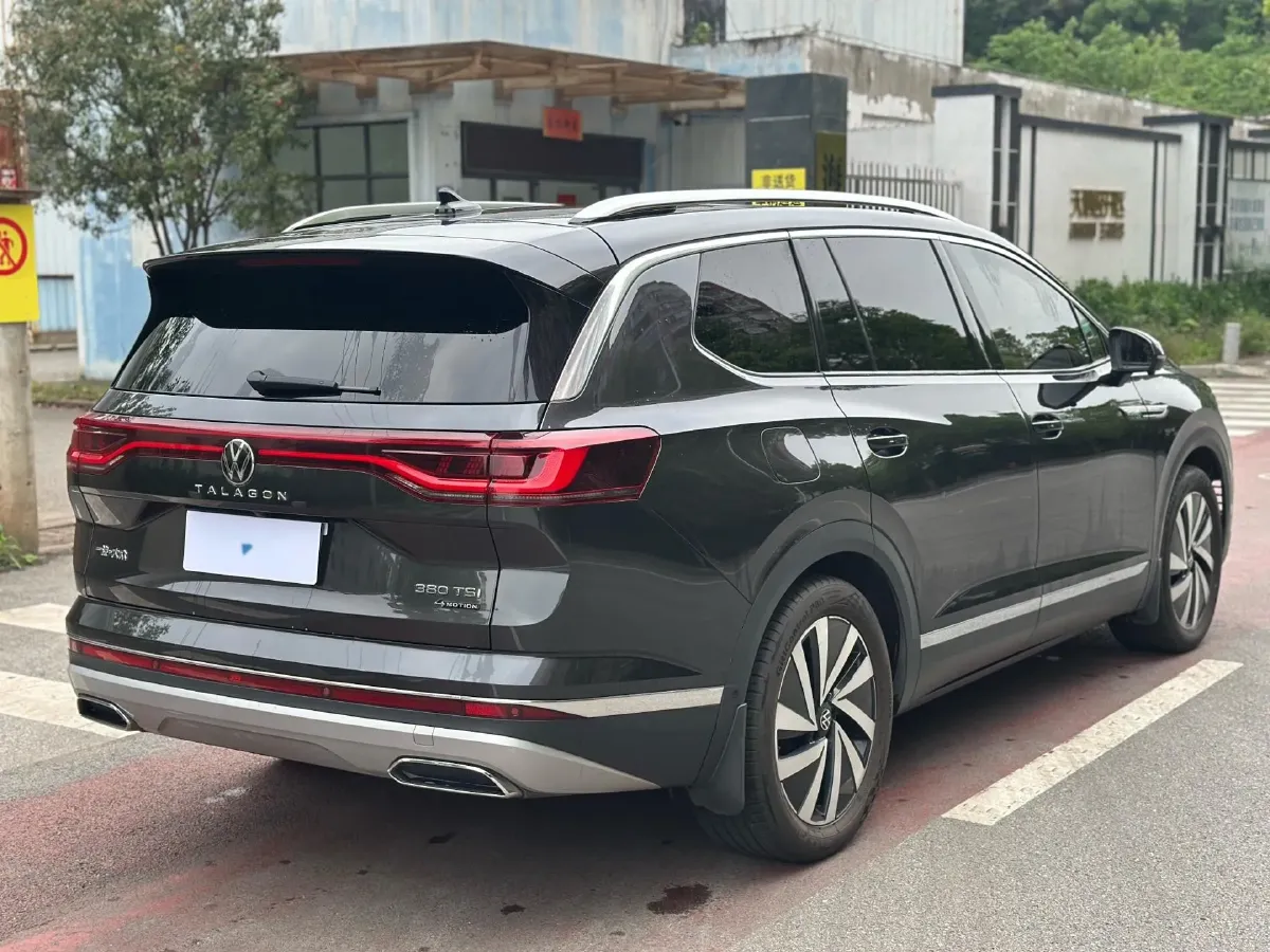 2022 Volkswagen Talagon 2.0T 220HP L4 7DCT,autocango,china used car exporter,china ev exporter,chinese used car exporter,chinese used ev exporter