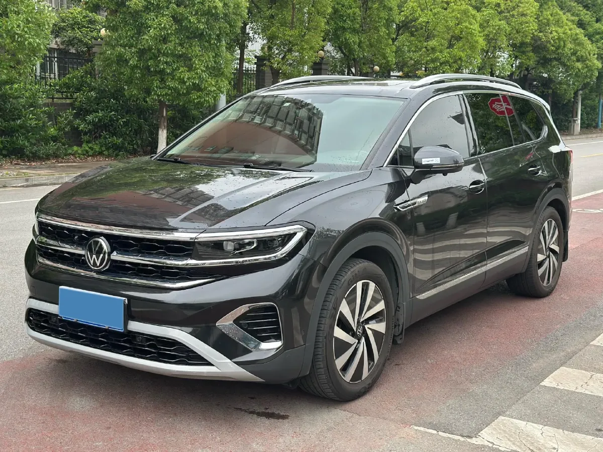 2022 Volkswagen Talagon 2.0T 220HP L4 7DCT,autocango,china used car exporter,china ev exporter,chinese used car exporter,chinese used ev exporter