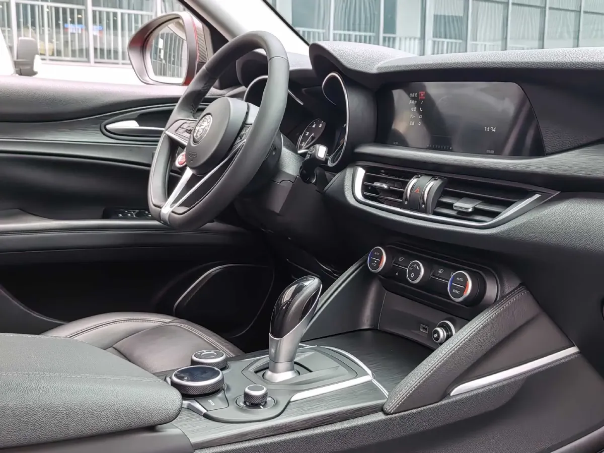 2017 Lexus NX 2.0T 238HP L4 6AT,autocango,china used car exporter,china ev exporter,chinese used car exporter,chinese used ev exporter