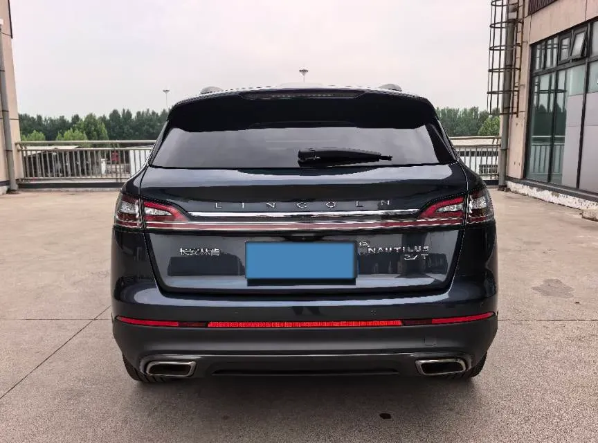 2022 Lincoln Nautilus 2.7T 322HP V6 8AT,autocango,china used car exporter,china ev exporter,chinese used car exporter,chinese used ev exporter