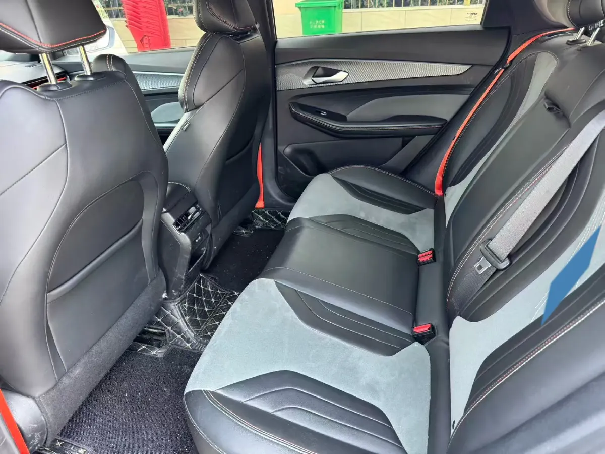2022 Geely Binray 1.5T 181HP L4 7DCT,autocango,china used car exporter,china ev exporter,chinese used car exporter,chinese used ev exporter