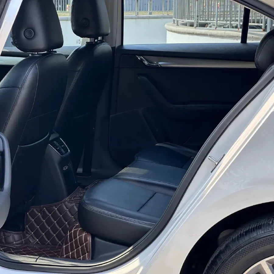 2018 Skoda Octavia 1.6L 110HP L4 6AT,autocango,china used car exporter,china ev exporter,chinese used car exporter,chinese used ev exporter