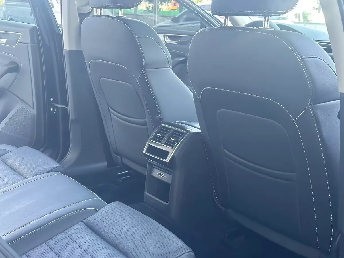 2019 Skoda Superb 1.4T 150HP L4 7DCT,autocango,china used car exporter,china ev exporter,chinese used car exporter,chinese used ev exporter