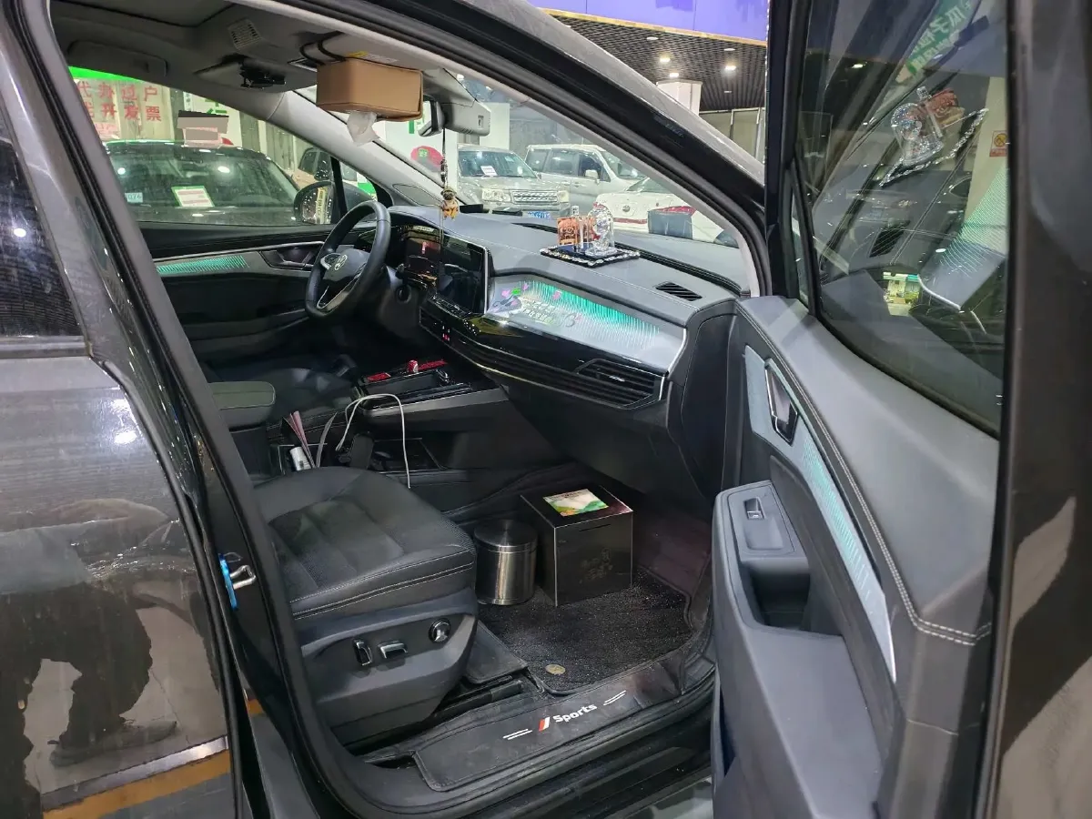 2024 Volkswagen Talagon 2.0T 220HP L4 7DCT,autocango,china used car exporter,china ev exporter,chinese used car exporter,chinese used ev exporter