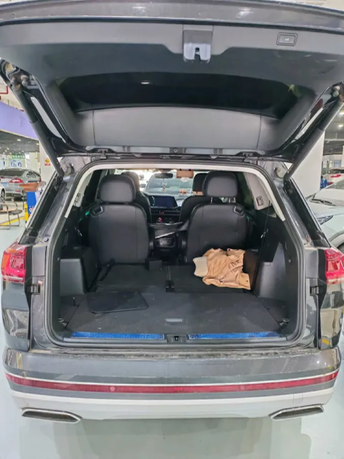 2024 Volkswagen Talagon 2.0T 220HP L4 7DCT,autocango,china used car exporter,china ev exporter,chinese used car exporter,chinese used ev exporter